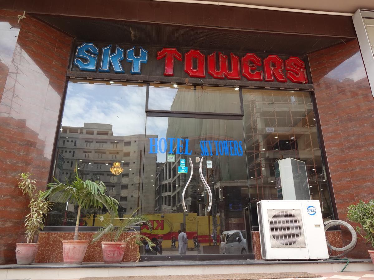 Hotel Sky Towers Karachi Esterno foto